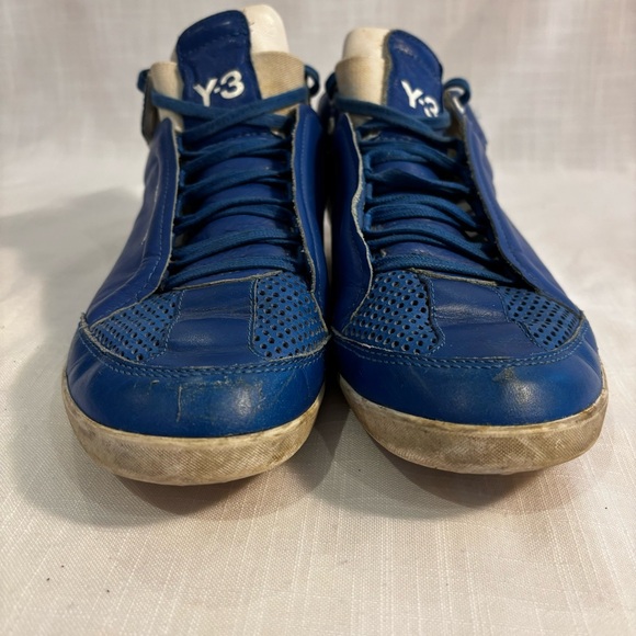 Men’s 7.5 Y-3 shoes in fair condition - Picture 3 of 9